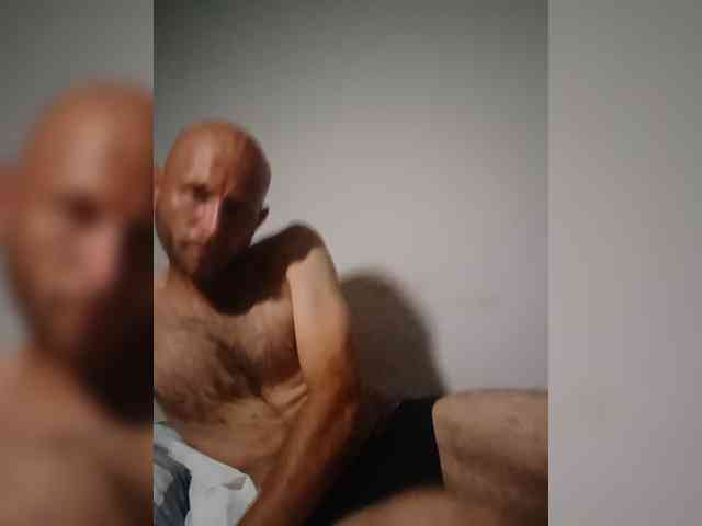 Ihor5550-1 Live Webcam on BongaCams