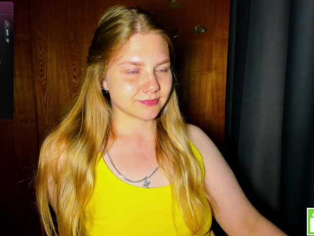 Emma-Frizea live webcam show