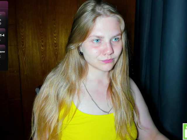 Emma-Frizea live webcam show