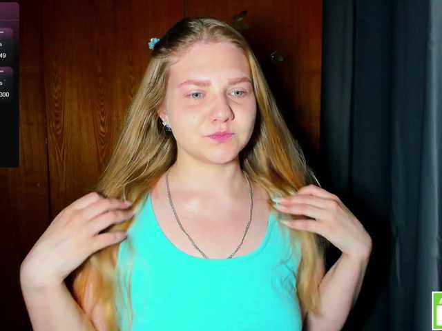 Emma-Frizea live webcam show