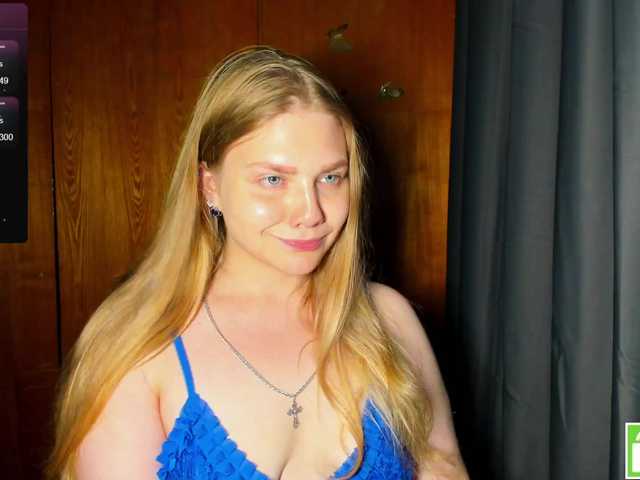 Emma-Frizea live webcam show