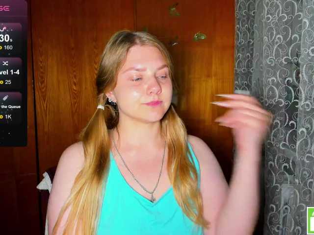 Emma-Frizea live webcam show