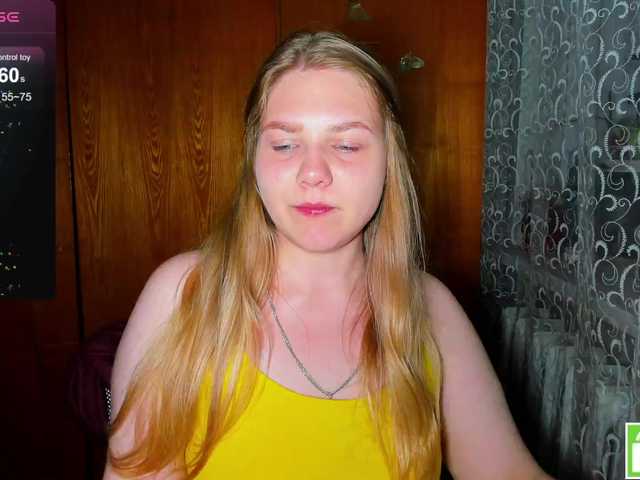 Emma-Frizea live webcam show