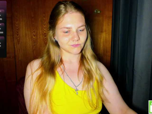 Emma-Frizea live webcam show