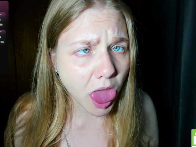 Emma-Frizea live webcam show