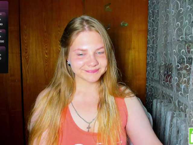 emma-frizea live sex show