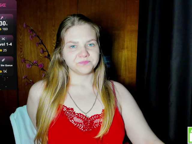 Emma-Frizea live cam on BongaCams