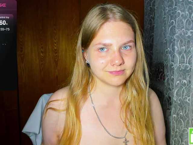 Emma-Frizea live webcam show