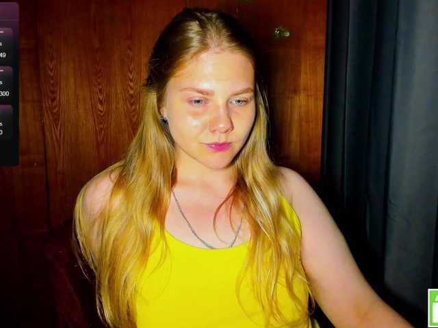 Emma-Frizea live webcam show