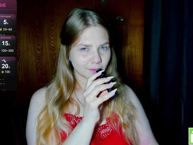 Emma-Frizea live webcam show