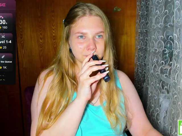 Emma-Frizea live webcam show