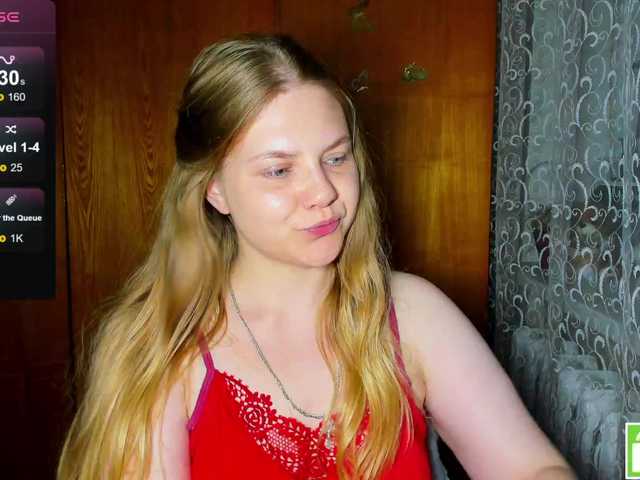 Emma-Frizea live cam on BongaCams