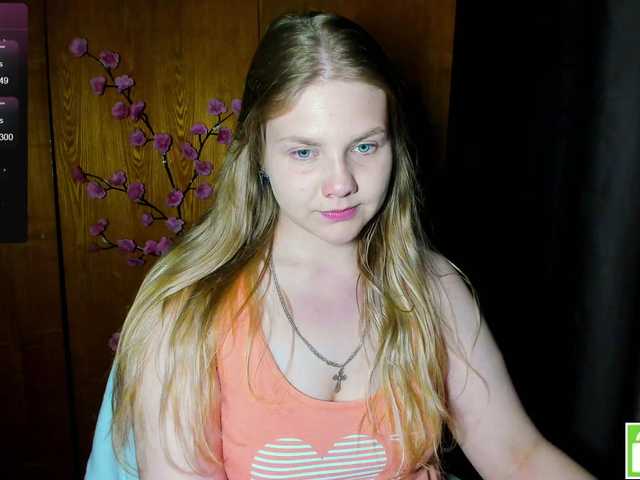 Emma-Frizea live webcam show