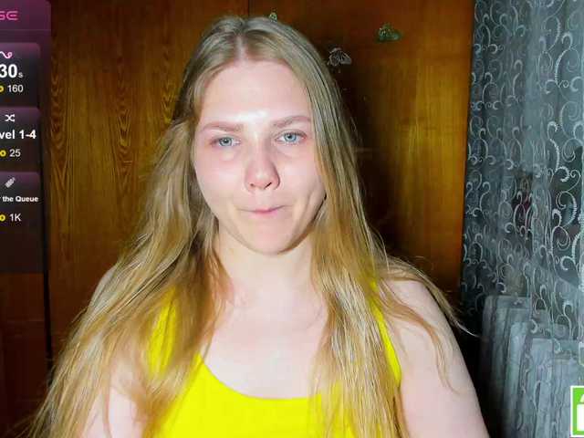 emma-frizea live sex show