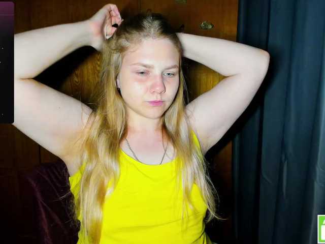 Emma-Frizea live webcam show