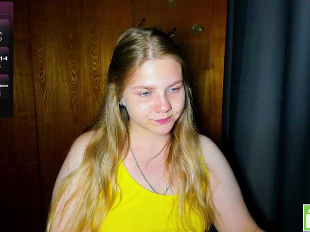 Emma-Frizea live webcam show