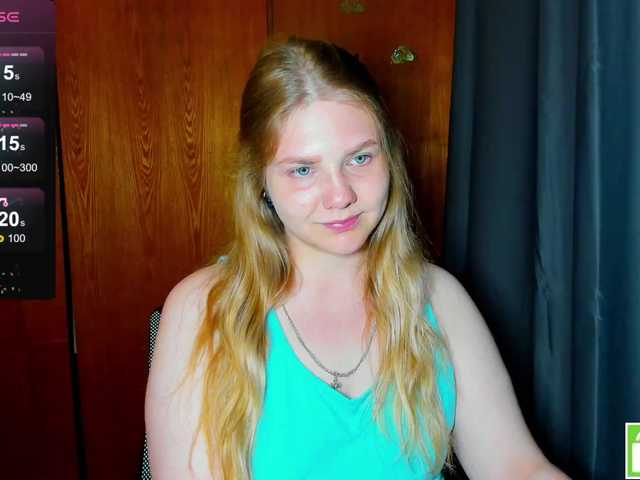 Emma-Frizea live webcam show