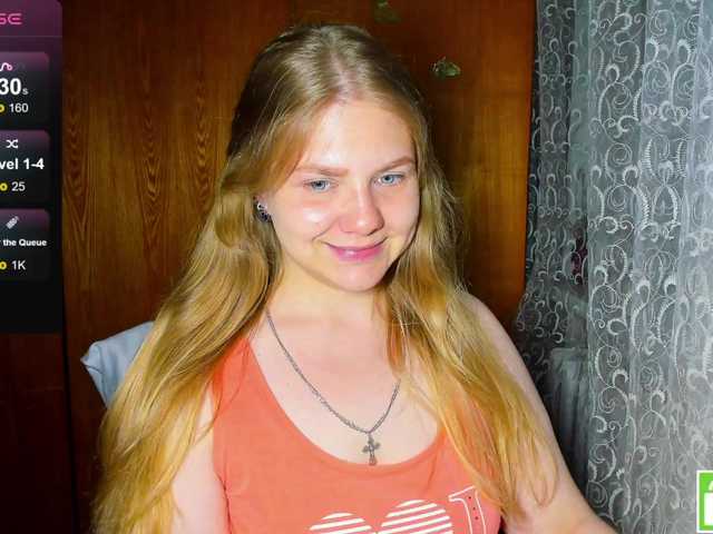 Emma-Frizea live webcam show