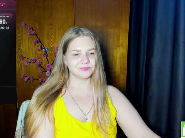 Emma-Frizea live cam preview