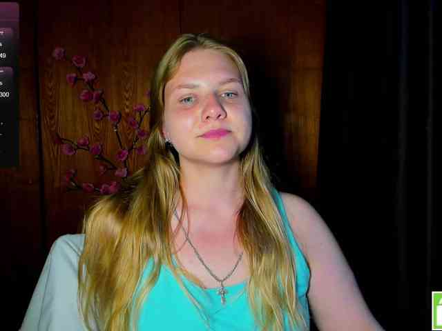 Emma-Frizea Live Webcam on BongaCams