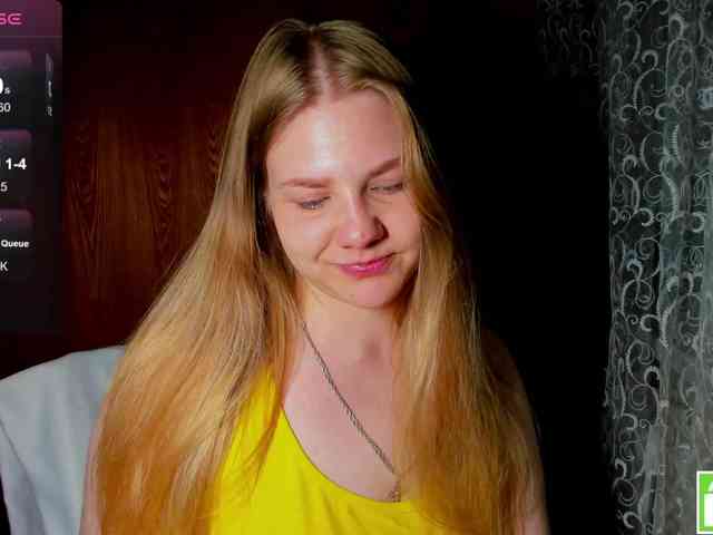 Emma-Frizea Live Webcam on BongaCams