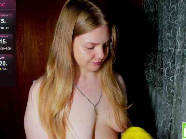 Emma-Frizea Live Webcam on BongaCams