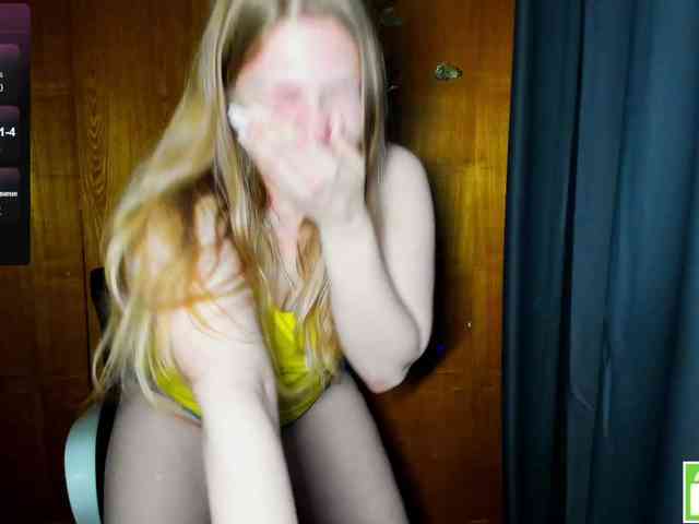 Emma-Frizea - Girl 