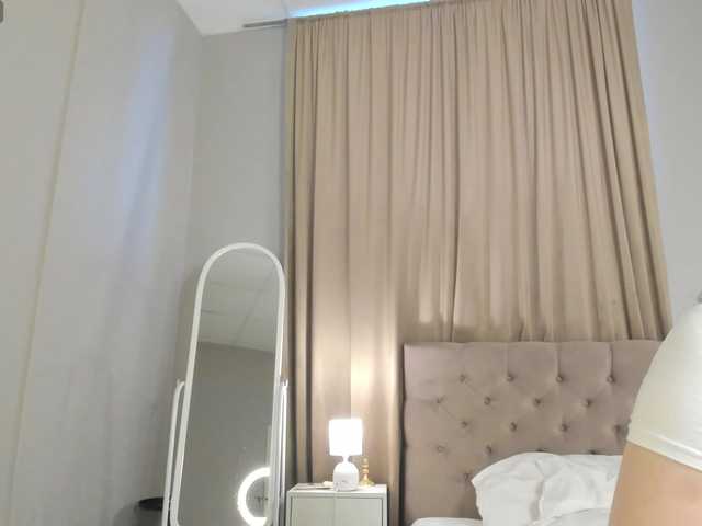 Vanessa-Walters live cam on BongaCams