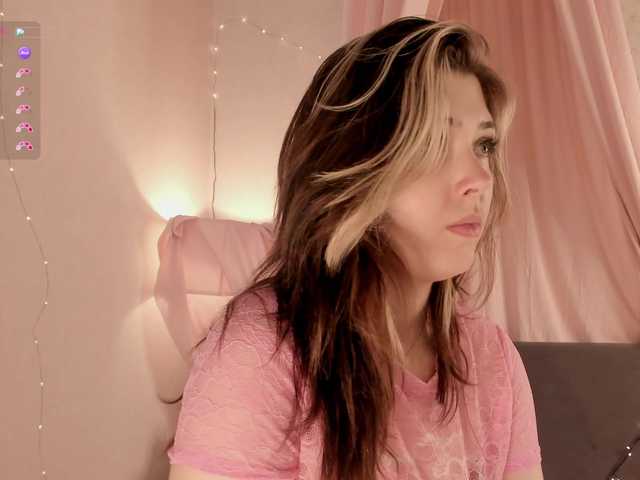 Vanessa-Walters's BongaCams show and profile