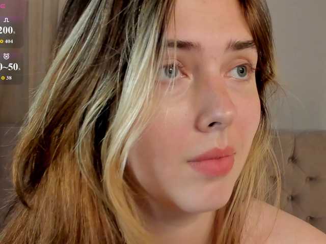 Vanessa-Walters live cam on BongaCams