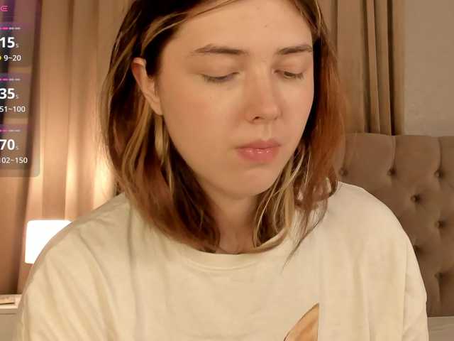 Vanessa-Walters live cam on BongaCams