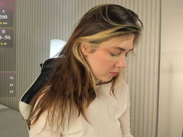 Vanessa-Walters live cam on BongaCams