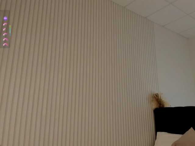 Vanessa-Walters live cam on BongaCams