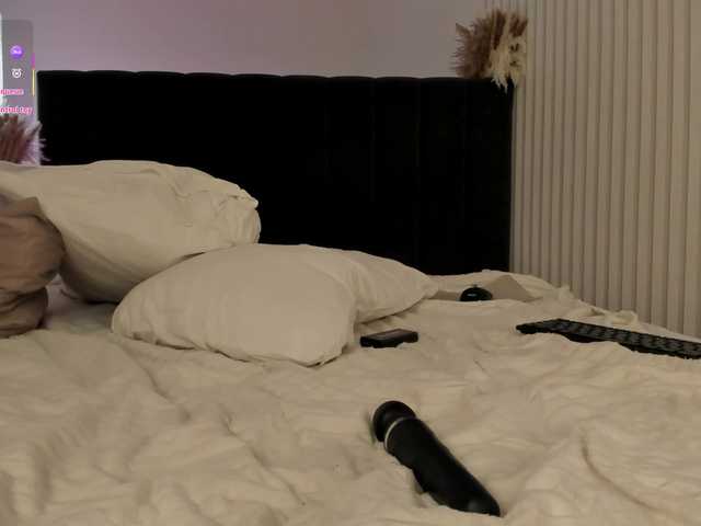 Vanessa-Walters live cam on BongaCams