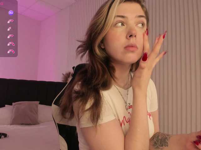 Vanessa-Walters live cam on BongaCams