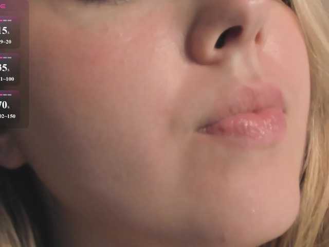 Vanessa-Walters live cam on BongaCams