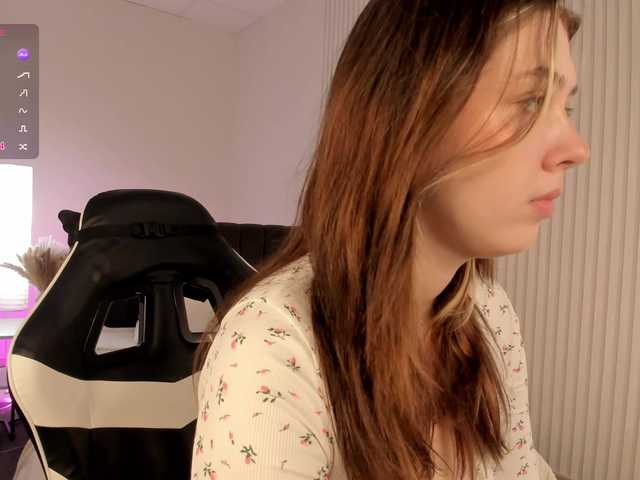 Vanessa-Walters live cam on BongaCams