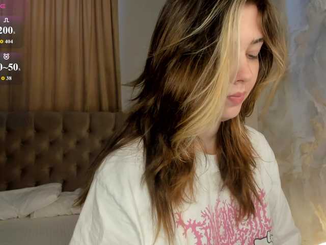 Vanessa-Walters live cam on BongaCams