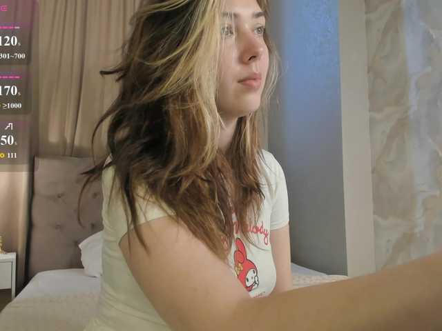 Vanessa-Walters live cam on BongaCams