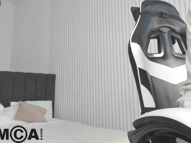 Vanessa-Walters live cam on BongaCams