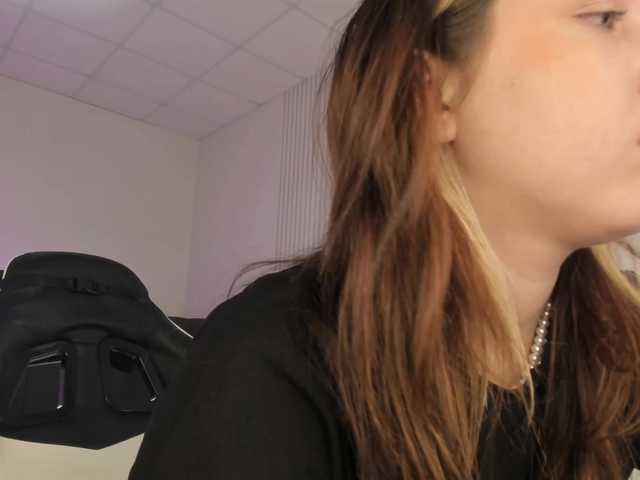 Vanessa-Walters live cam on BongaCams