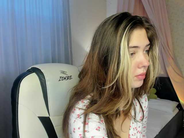 Vanessa-Walters live cam on BongaCams