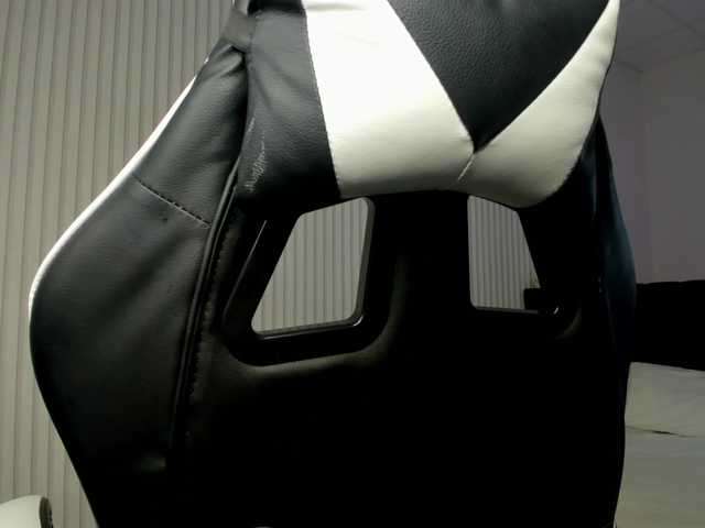 Vanessa-Walters live cam on BongaCams