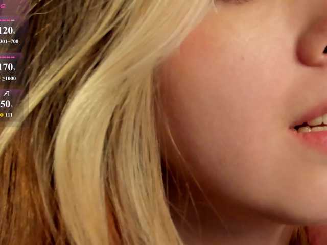Vanessa-Walters live cam on BongaCams