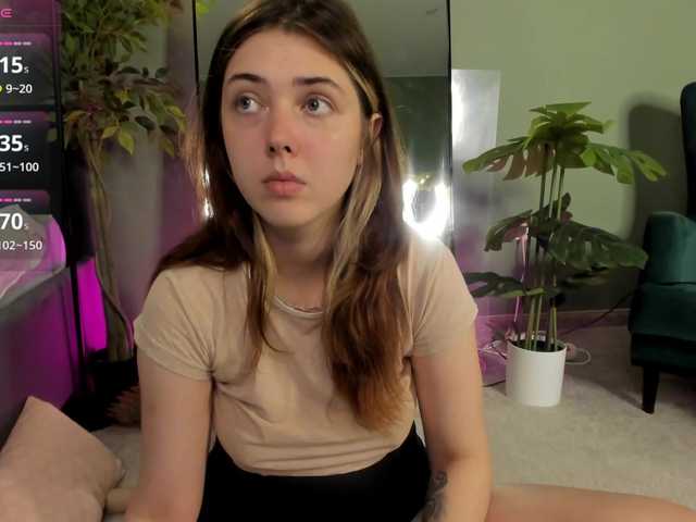 Vanessa-Walters live cam on BongaCams