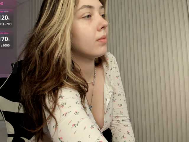 Vanessa-Walters live cam on BongaCams