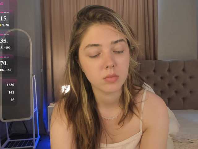 Vanessa-Walters live cam on BongaCams