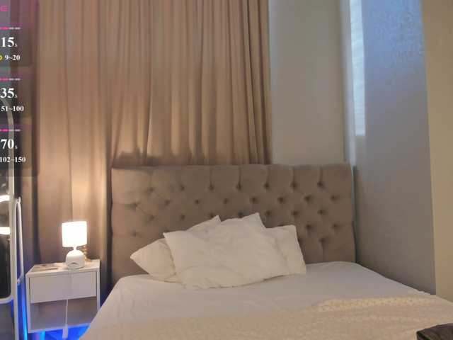 Vanessa-Walters live cam on BongaCams