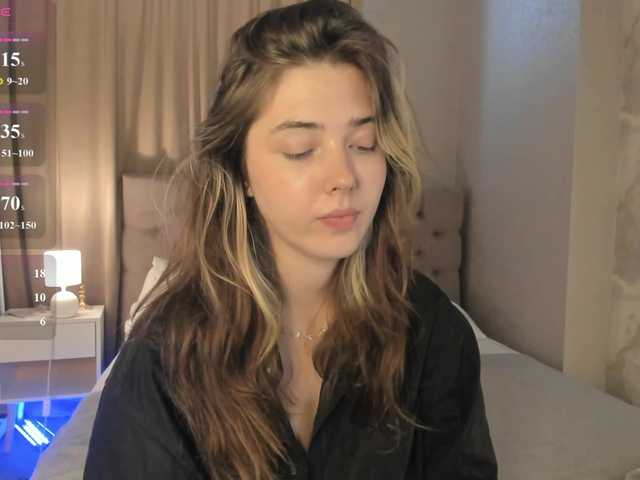 Vanessa-Walters live webcam show