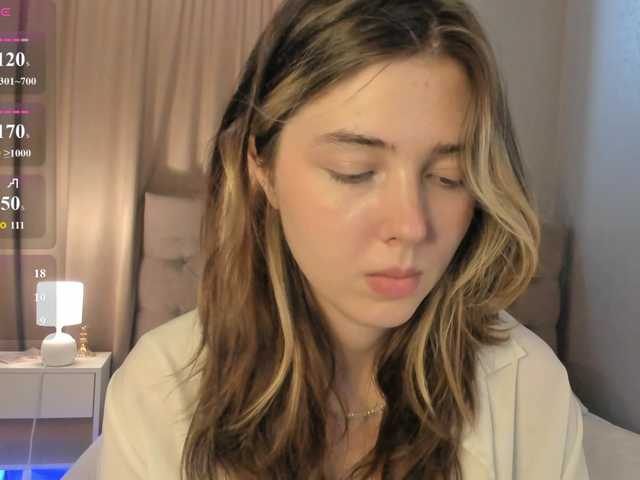 Vanessa-Walters live cam on BongaCams